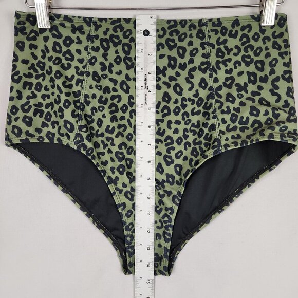 NWT Marina West Two Piece Swimsuit Women's L Olive Black Leopard Bikini UPF 50 - Picture 12 of 13